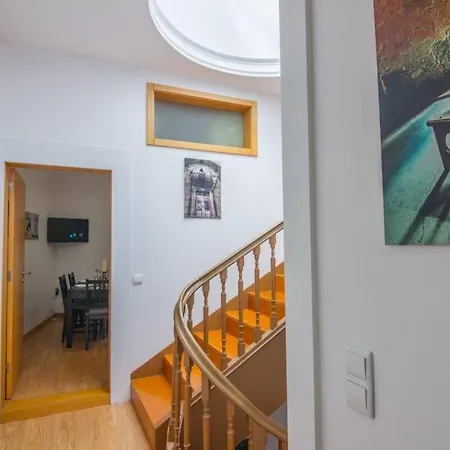 Cordoaria Garden View شقة